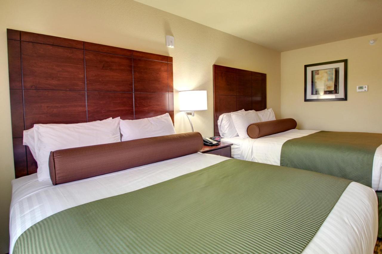 Stanton Inn And Suites الغرفة الصورة